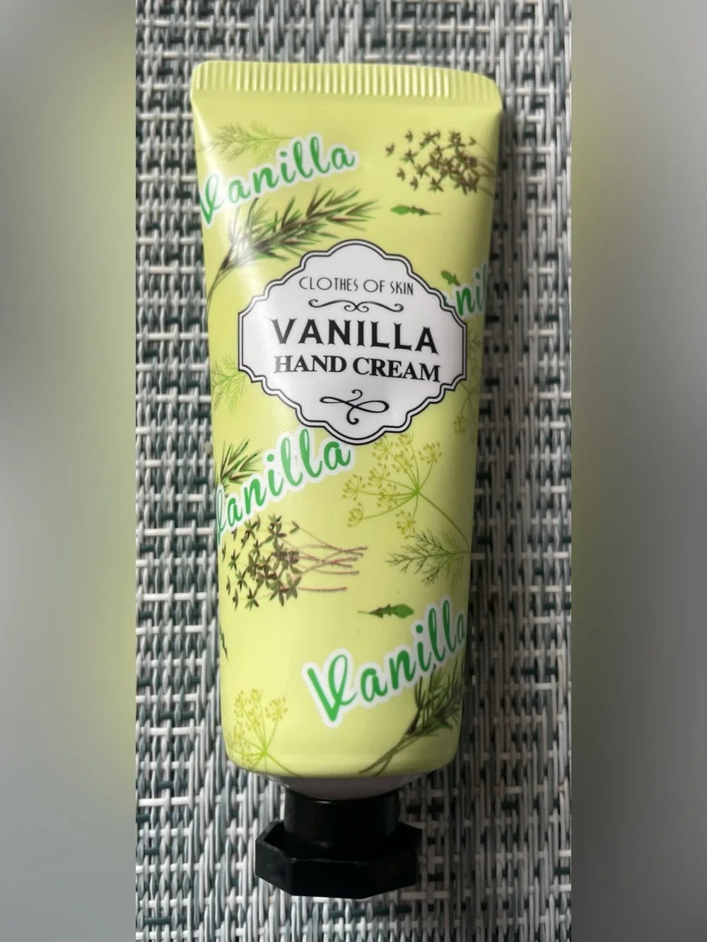 Clothes Of Skin Vanilla Hand Cream Travel Mini Light Green NWOT